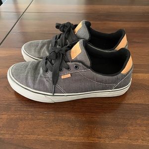 Mens 11 Vans Atwood Deluxe Sneaker